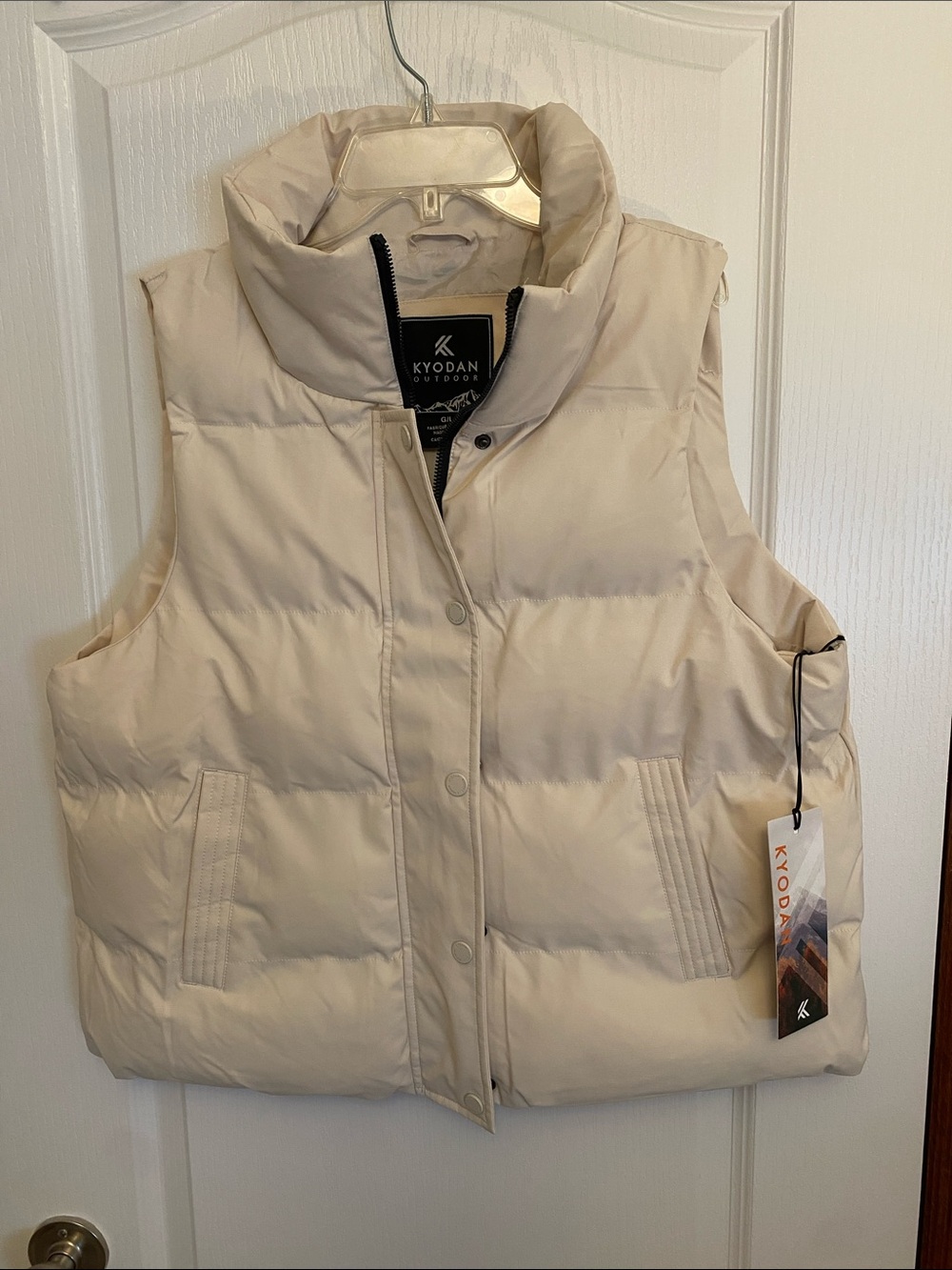 Kyodan Women's Cream Quilted Puffer Vest